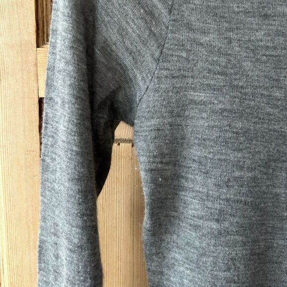 Pringle of Scotland XS (?) Lightweight Gray Turtleneck Sweater - Picture 5 of 7